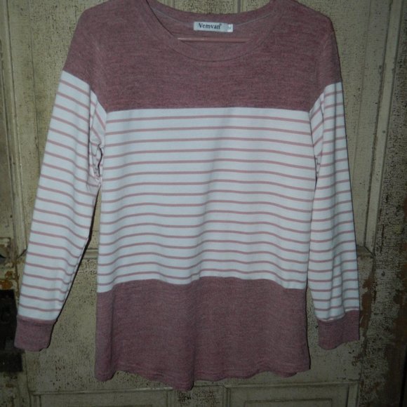 Vemvan Tops - Vemvan | Pink and White Striped Long Sleeve Blouse Size M (DD-14)